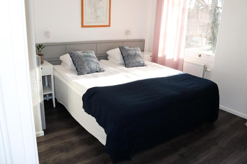 Double or Twin Room image 2