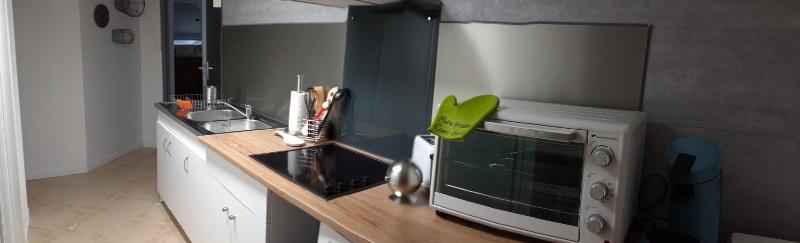 Two-Bedroom House image 4