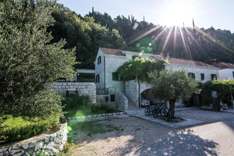 Kameni Dvori - Family Holiday Villa near Dubrovnik - image 8