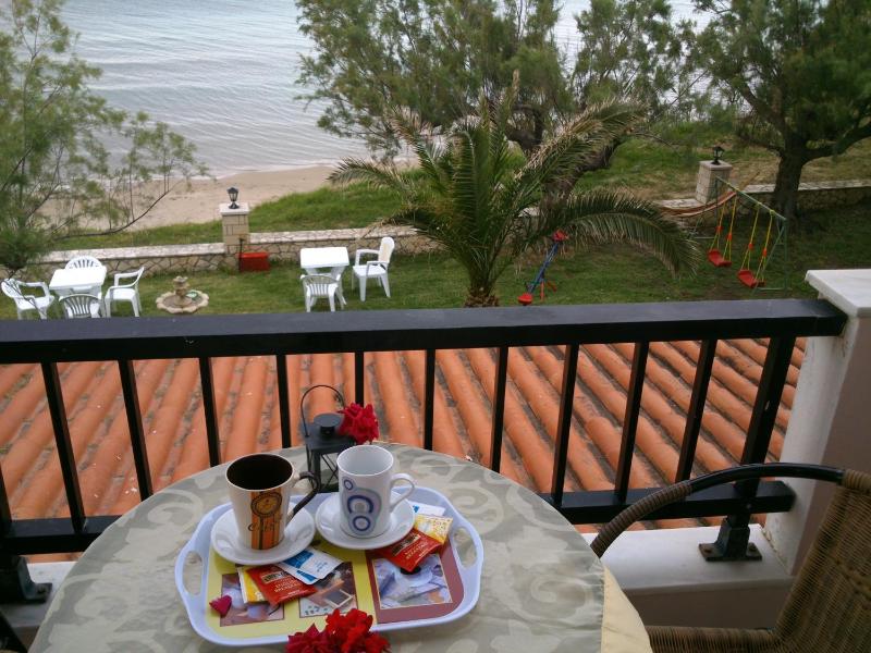 Studio with Sea View image 2