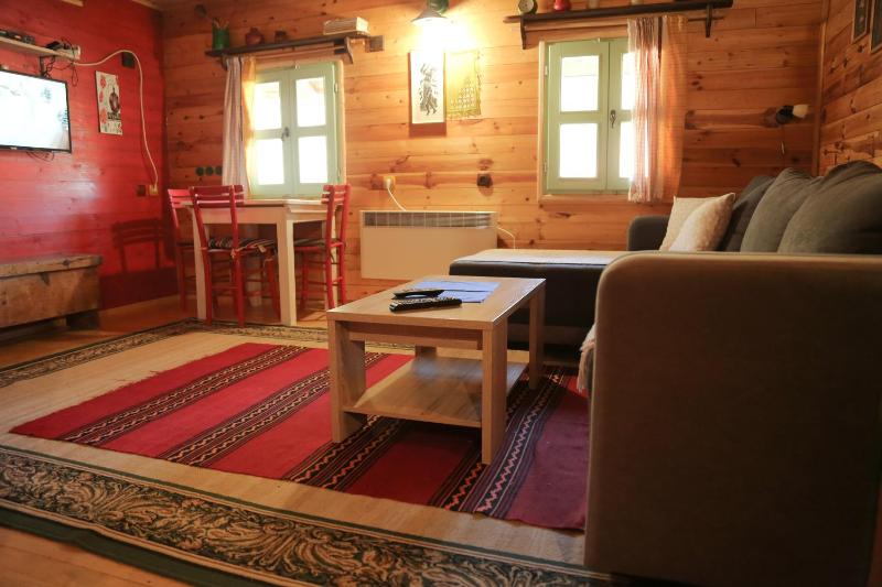 One-Bedroom Bungalow (4 Adults) image 3