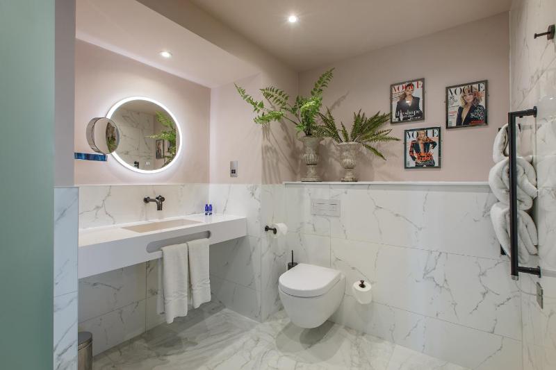 The Penthouse image 2