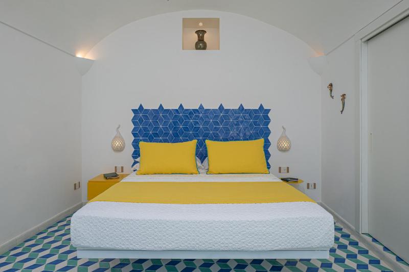 Petrea Lifestyle Suites - image 28