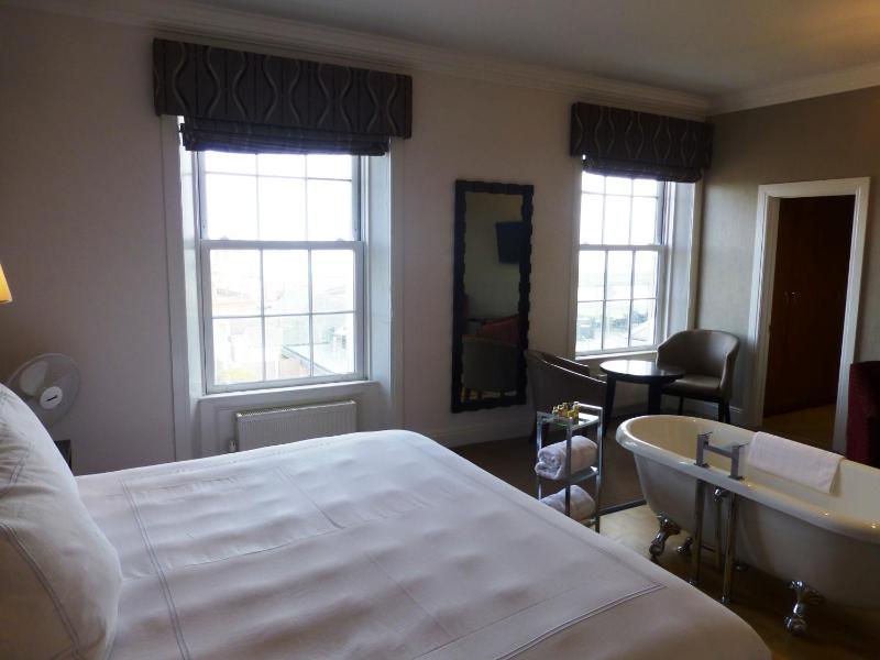 Suite with Bath image 4