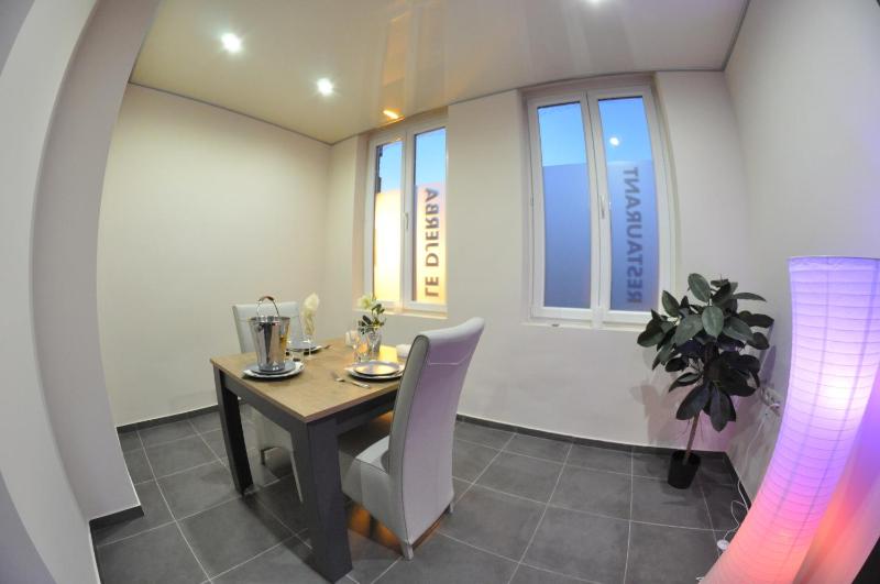 Superior Apartment image 3