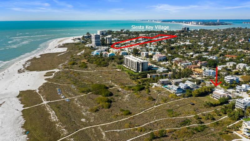 NEW Location Location Location! On the BEACH Walk to VILLAGE - image 2
