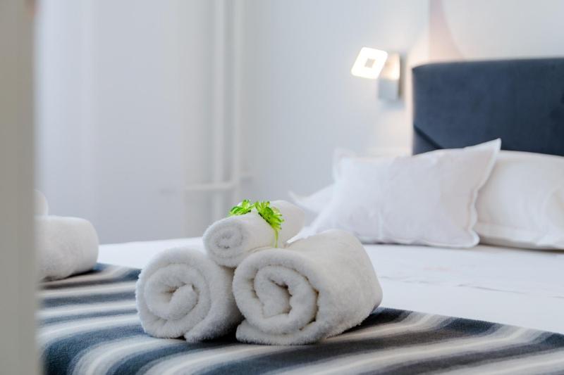 One Bedroom Apartment image 4