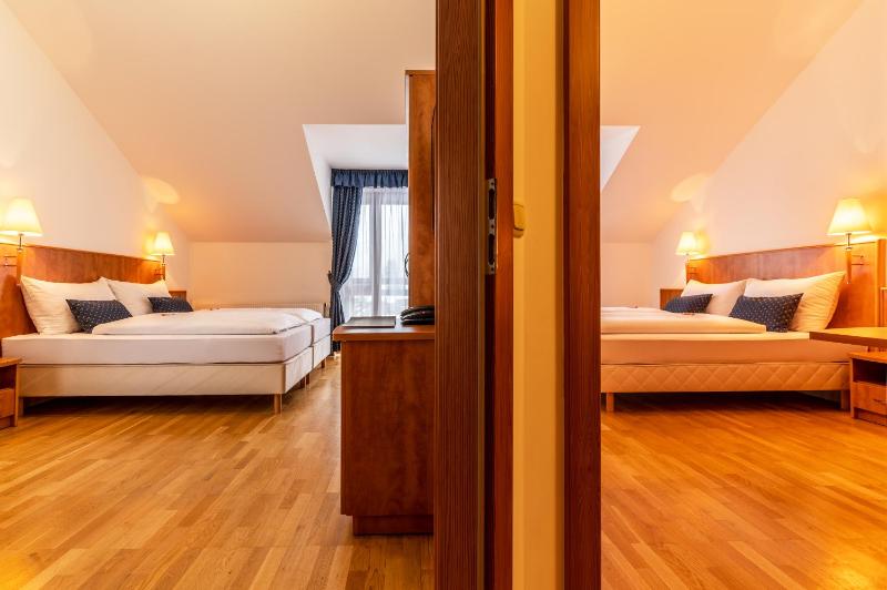 Two-Bedroom Apartment image 3