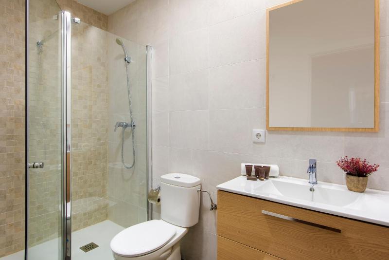 Two-Bedroom Apartment with Balcony image 2