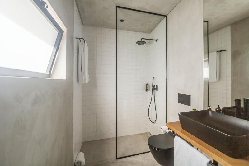 Double Room image 2
