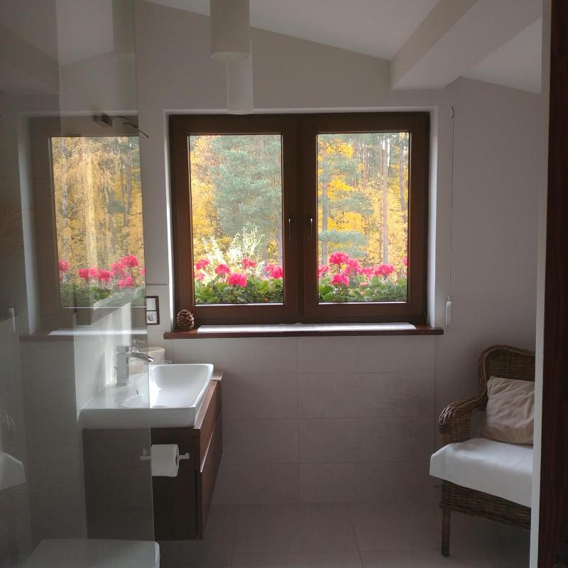 Double Room with Lake View image 2