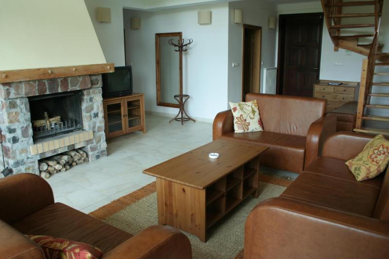 Villa image 2