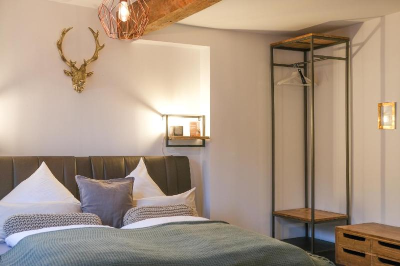 Superior King Room image 2