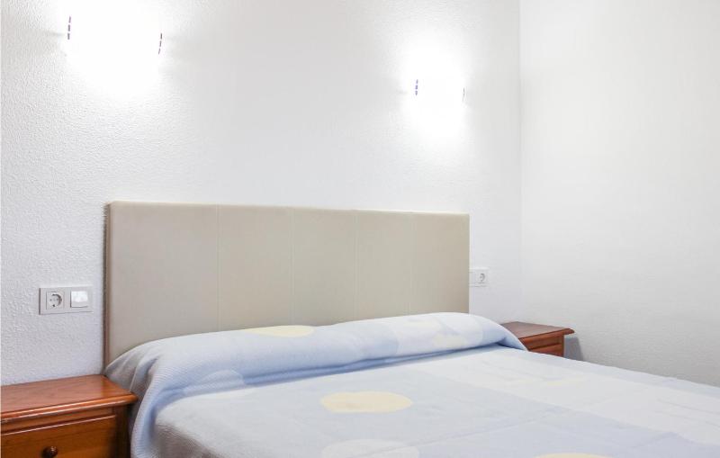 Four-Bedroom Holiday Home image 3