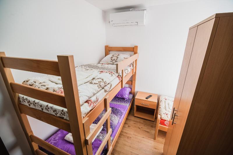 Triple Room with Private Bathroom 1 image 3