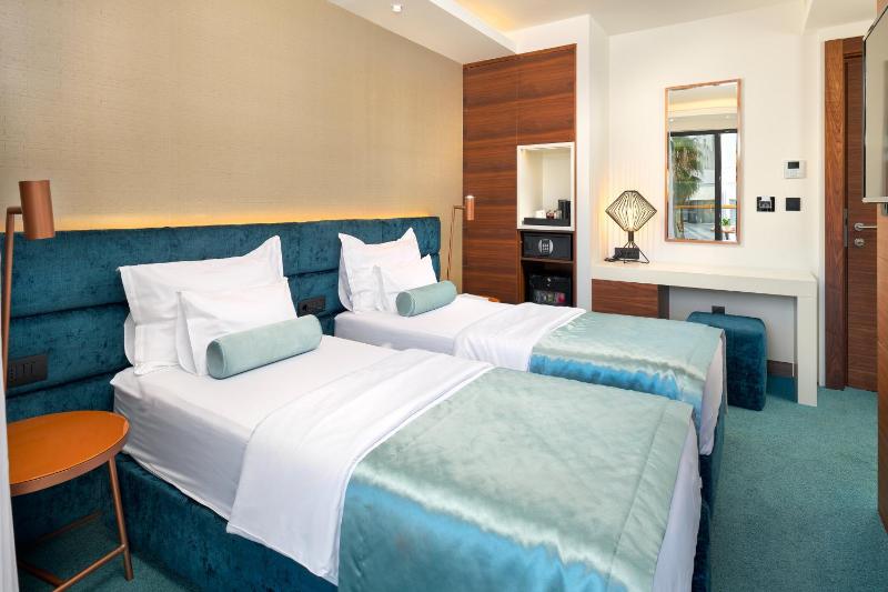 Time Boutique Hotel - image 12