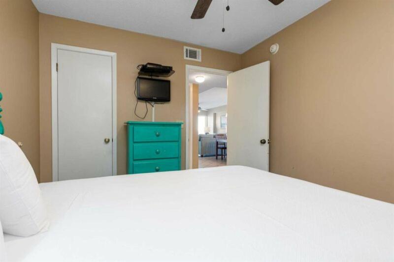 Apartment image 3