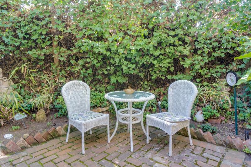 King Room with Private Garden image 1