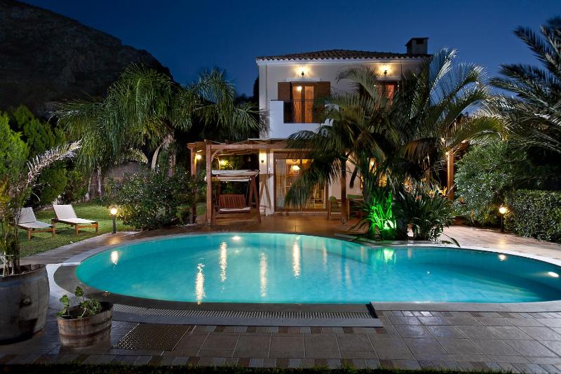 Pandora Villas - image 16