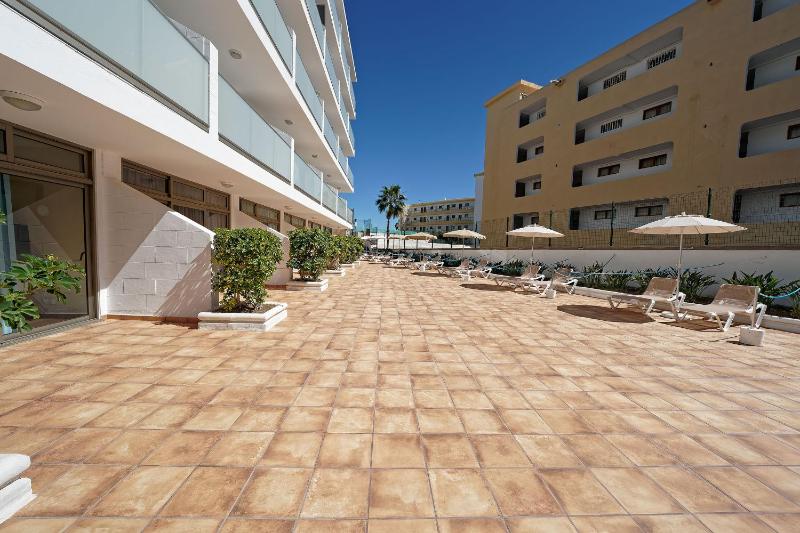 Apartamentos Strelitzias - image 10