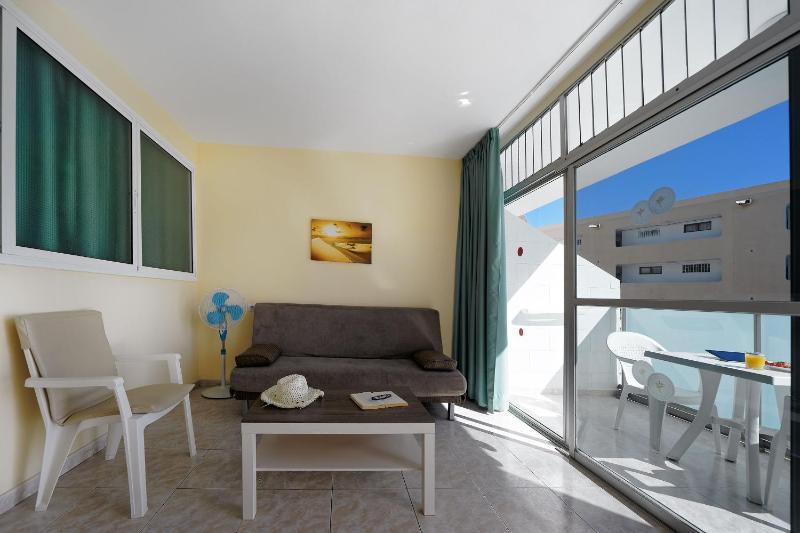 Apartamentos Strelitzias - image 28