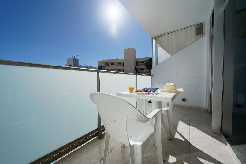 Apartamentos Strelitzias - image 20