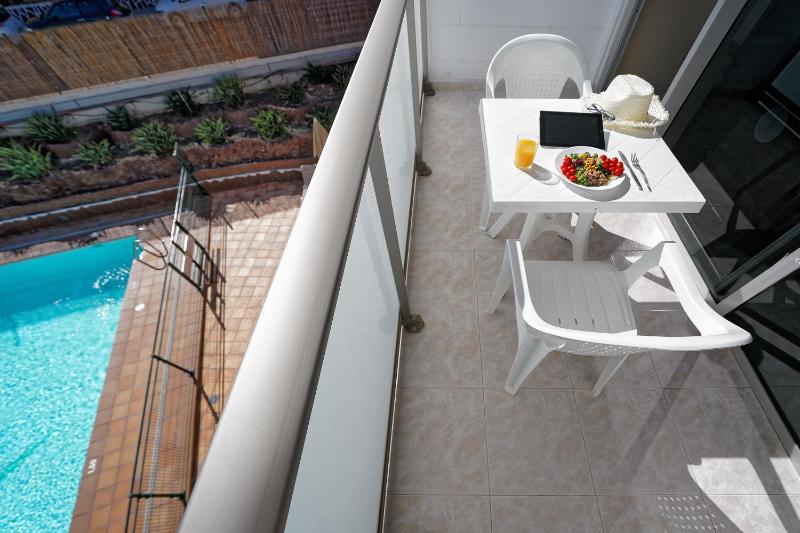Apartamentos Strelitzias - image 23