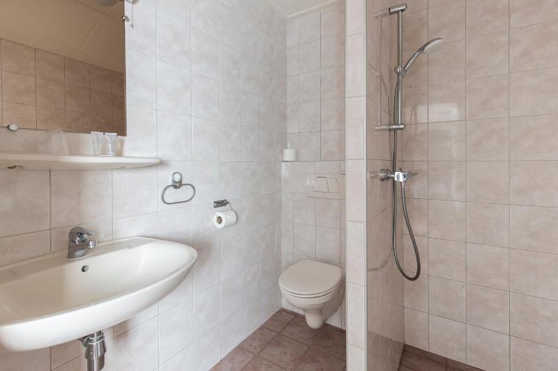 Single Room image 2