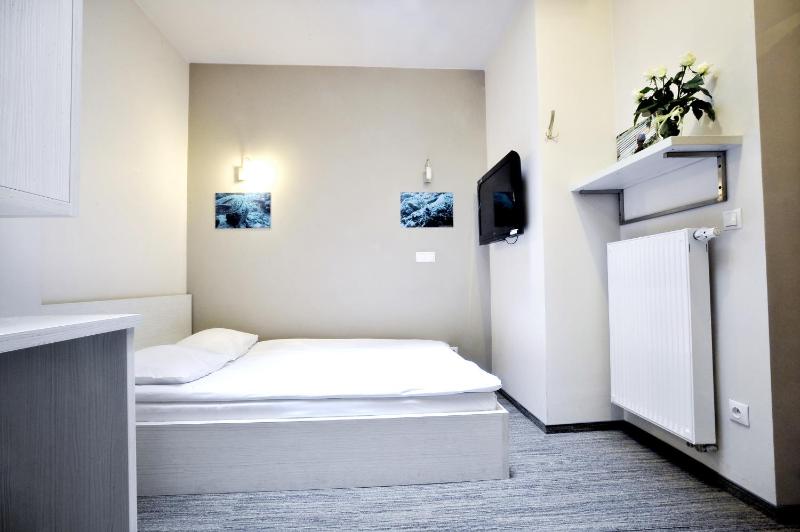 Hostel Promenada - image 17
