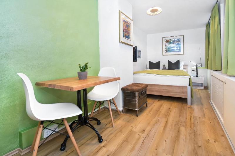 Small Economy Double Room image 3