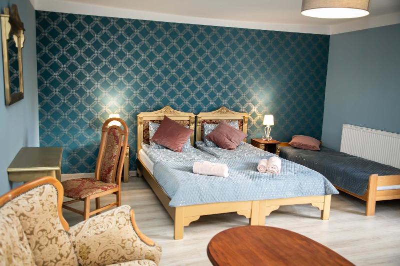 Standard Triple Room image 3