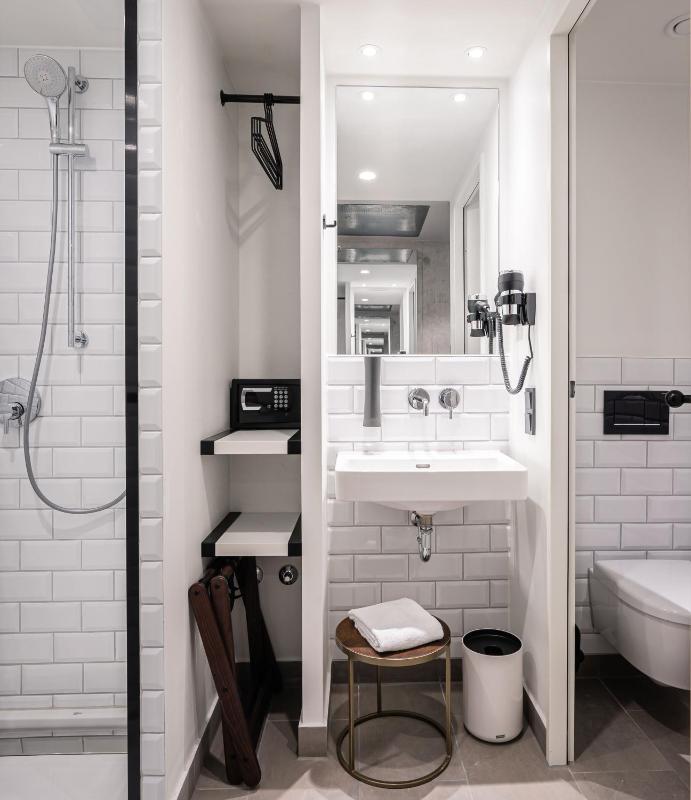 gambino hotel WERKSVIERTEL - image 10