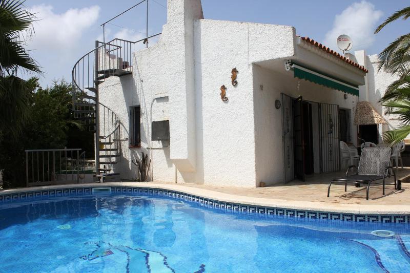 Two-Bedroom House image 3