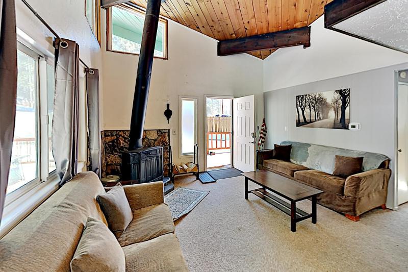 Two-Bedroom House image 3