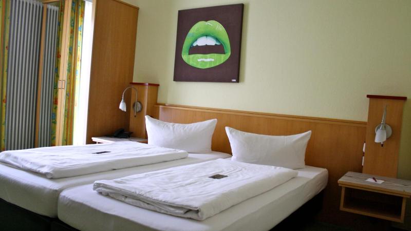 Double or Twin Room image 1