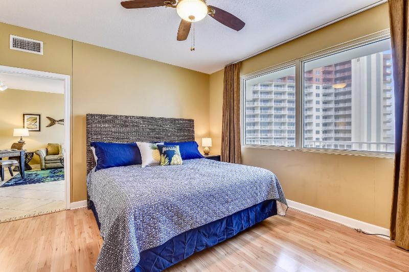 One-Bedroom Apartment image 3