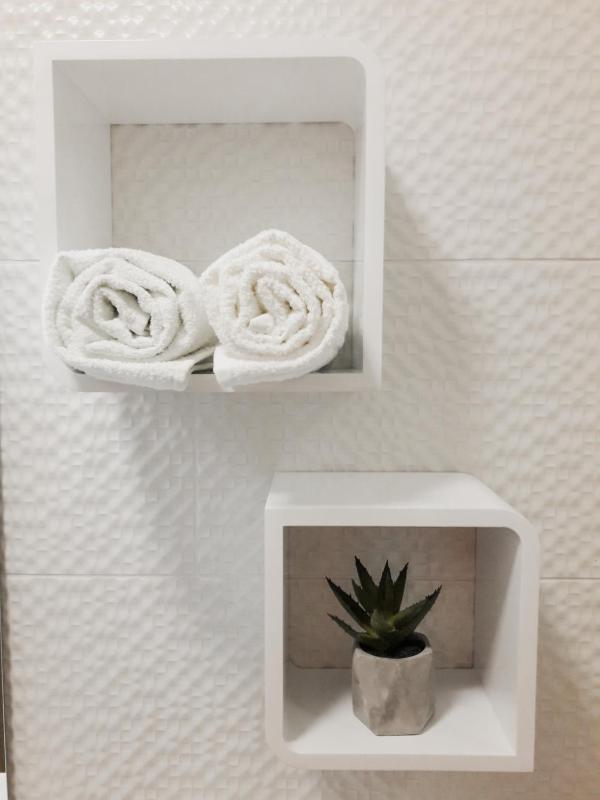 Standard Triple Room image 2
