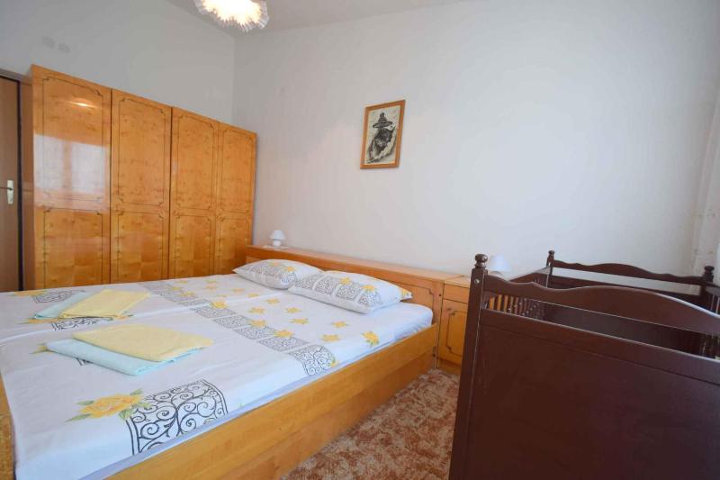 Apartment 1 image 1