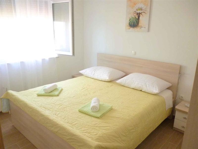 Apartment 1 image 1