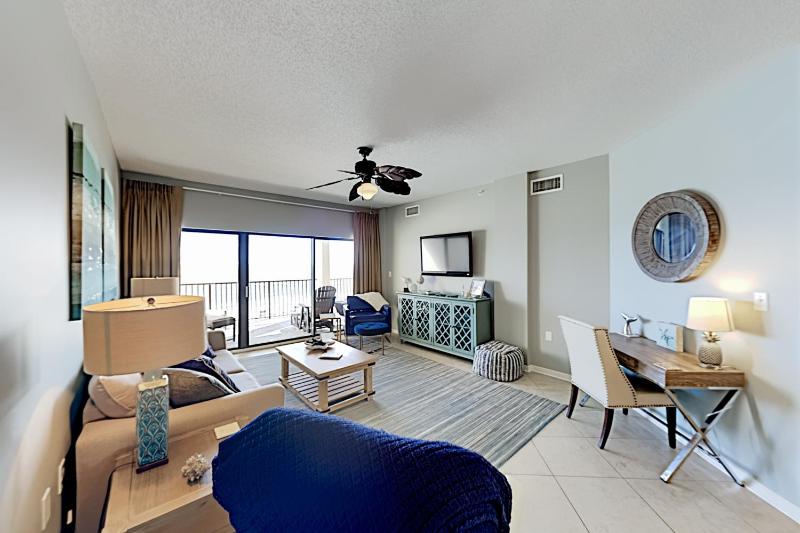 Three-Bedroom Apartment image 3
