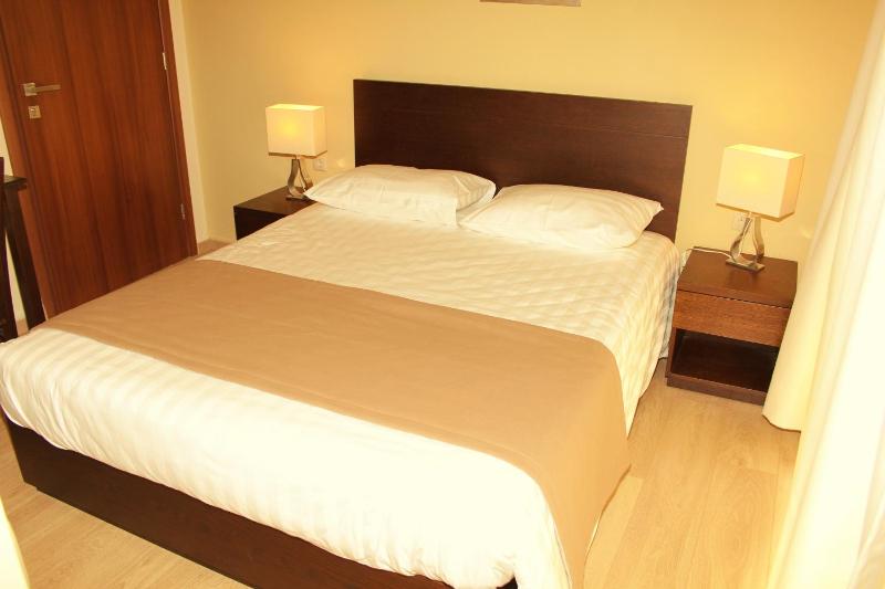 Standard Double or Twin Room image 4