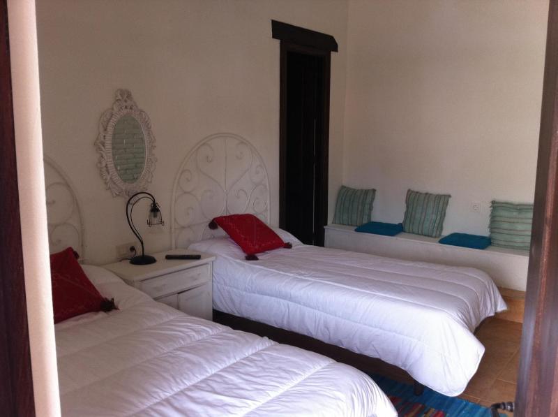 Triple Room image 2