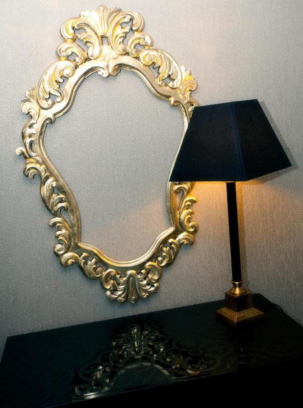 Deluxe Double or Twin Room image 4