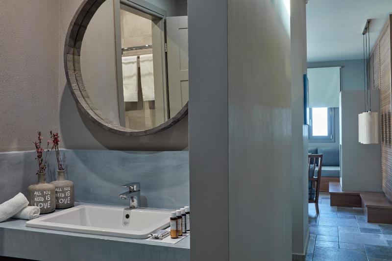 Villa with Private Pool image 3
