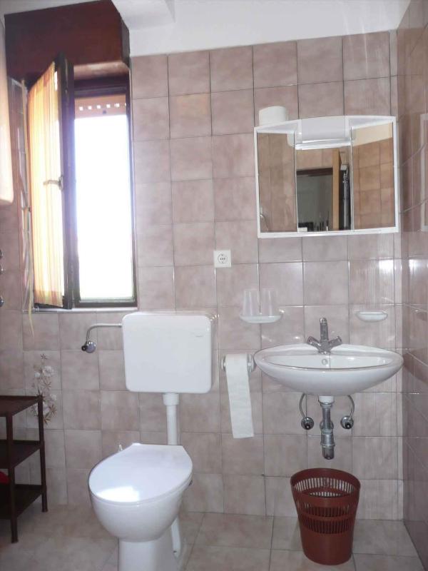 Apartment 1 image 2