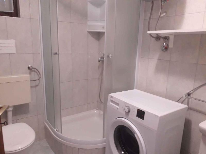 Apartment in Lopar with Two-Bedrooms 2 - image 40
