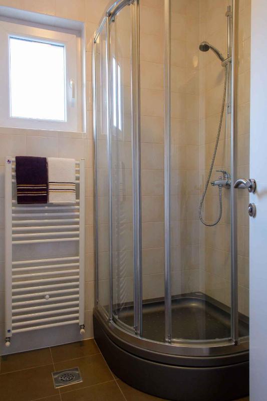Apartment 1 image 1