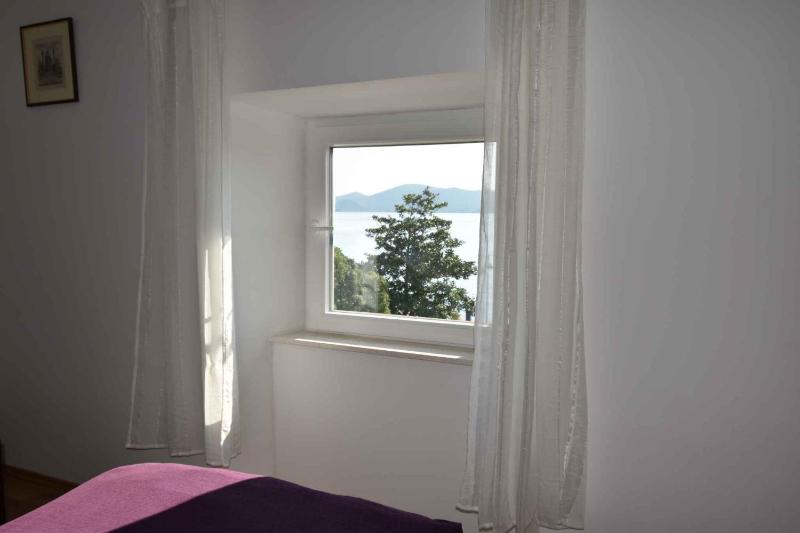 Apartment image 3