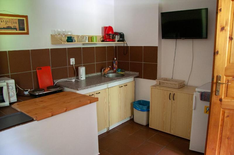 Apartment 1 image 3