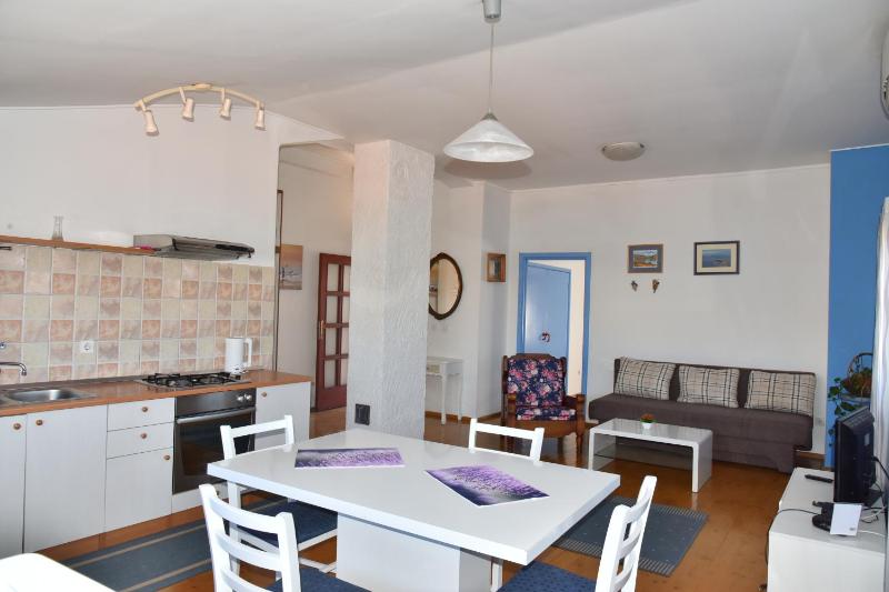 Apartments Piero - image 8